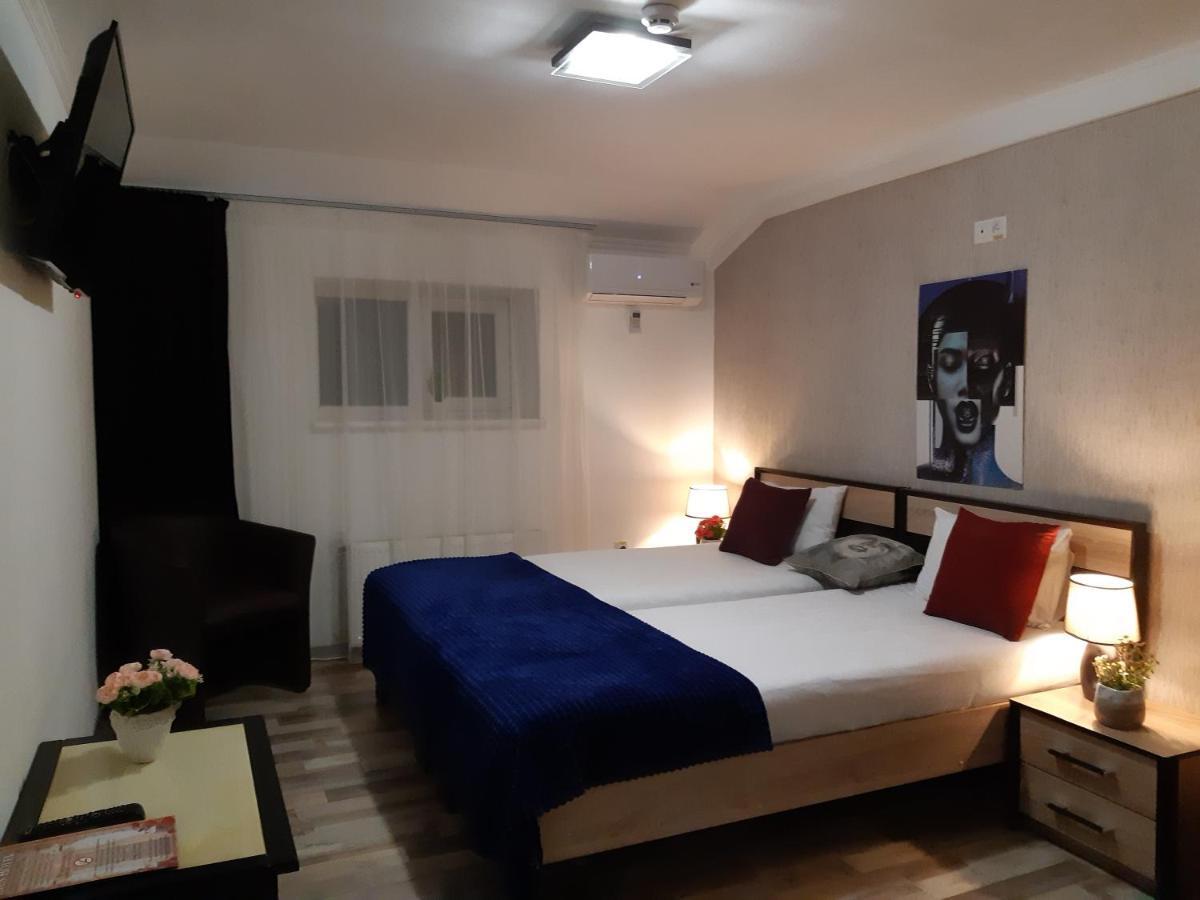 Venus Hotel Odessa Eksteriør bilde